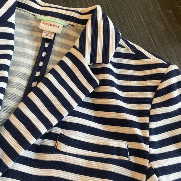 Merona ladies striped blazer in size extra small. - Picture 5 of 9